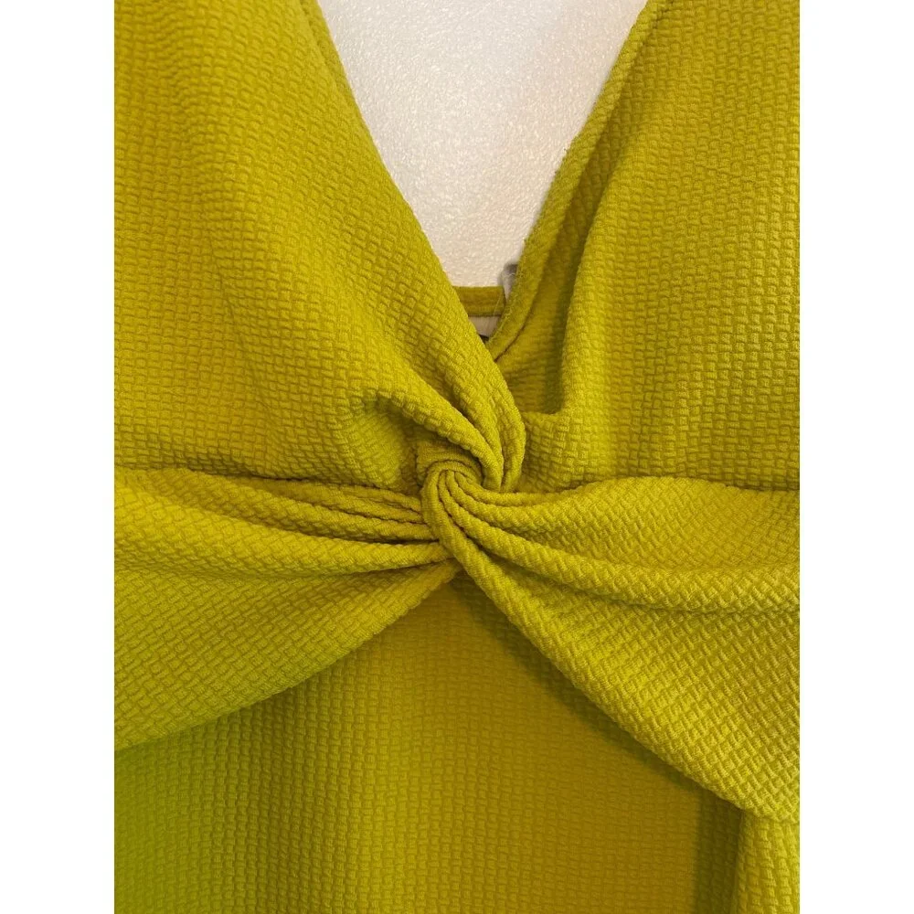 Old Navy Women’s Chartreuse Textured One-Piece Swimsuit With Twist Front Size M - Picture 3 of 7
